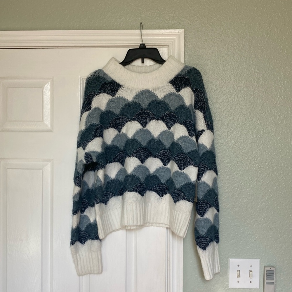 NWT A.N.A A New Approach Sweater Size Large